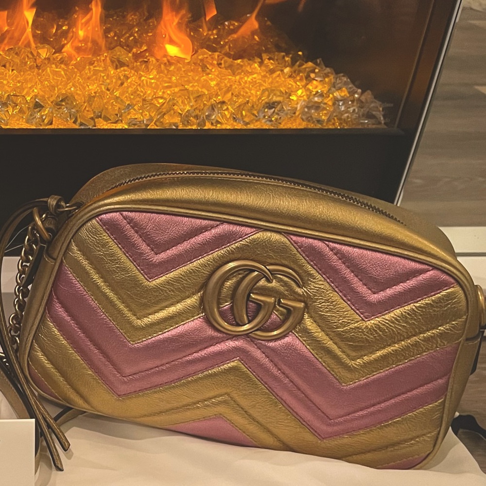 *SOLD* Gucci metallic camera bag